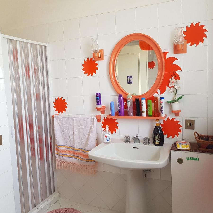 לטינה Home Denise E Luca מראה חיצוני תמונה