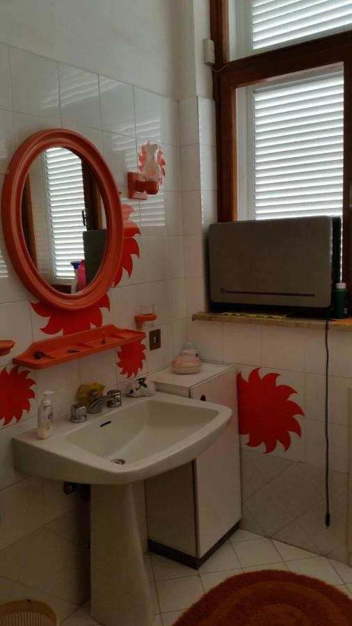 לטינה Home Denise E Luca מראה חיצוני תמונה