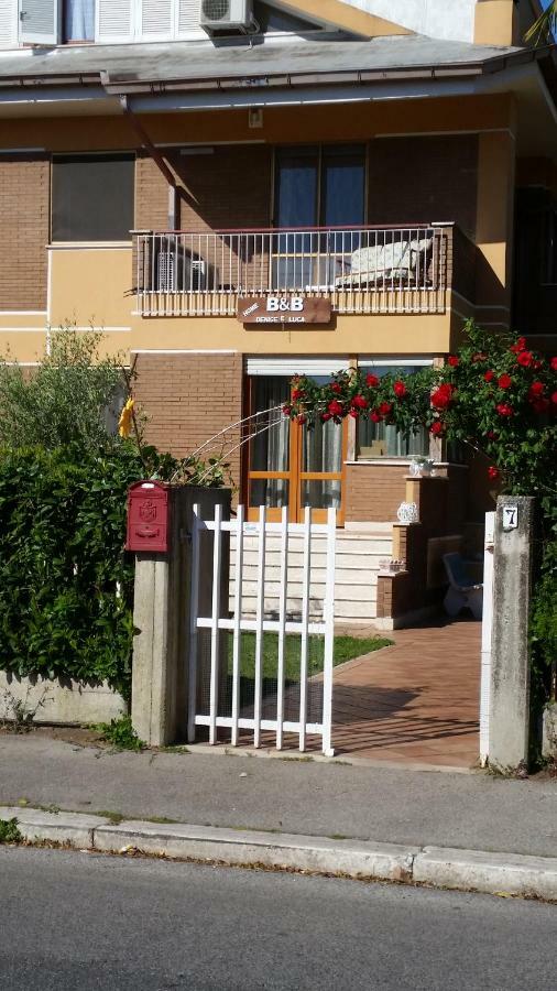 לטינה Home Denise E Luca מראה חיצוני תמונה