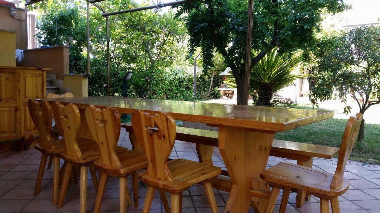 לטינה Home Denise E Luca מראה חיצוני תמונה