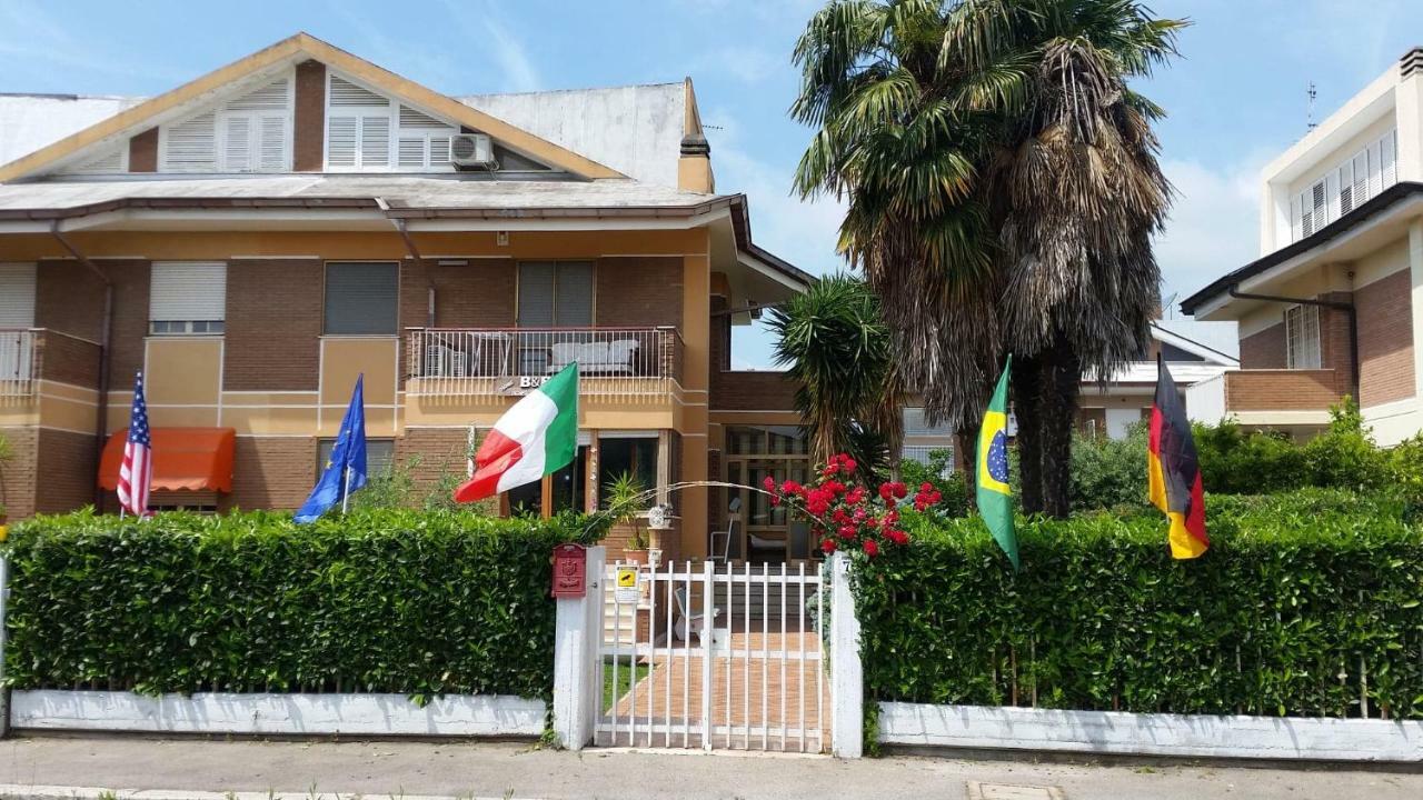 לטינה Home Denise E Luca מראה חיצוני תמונה