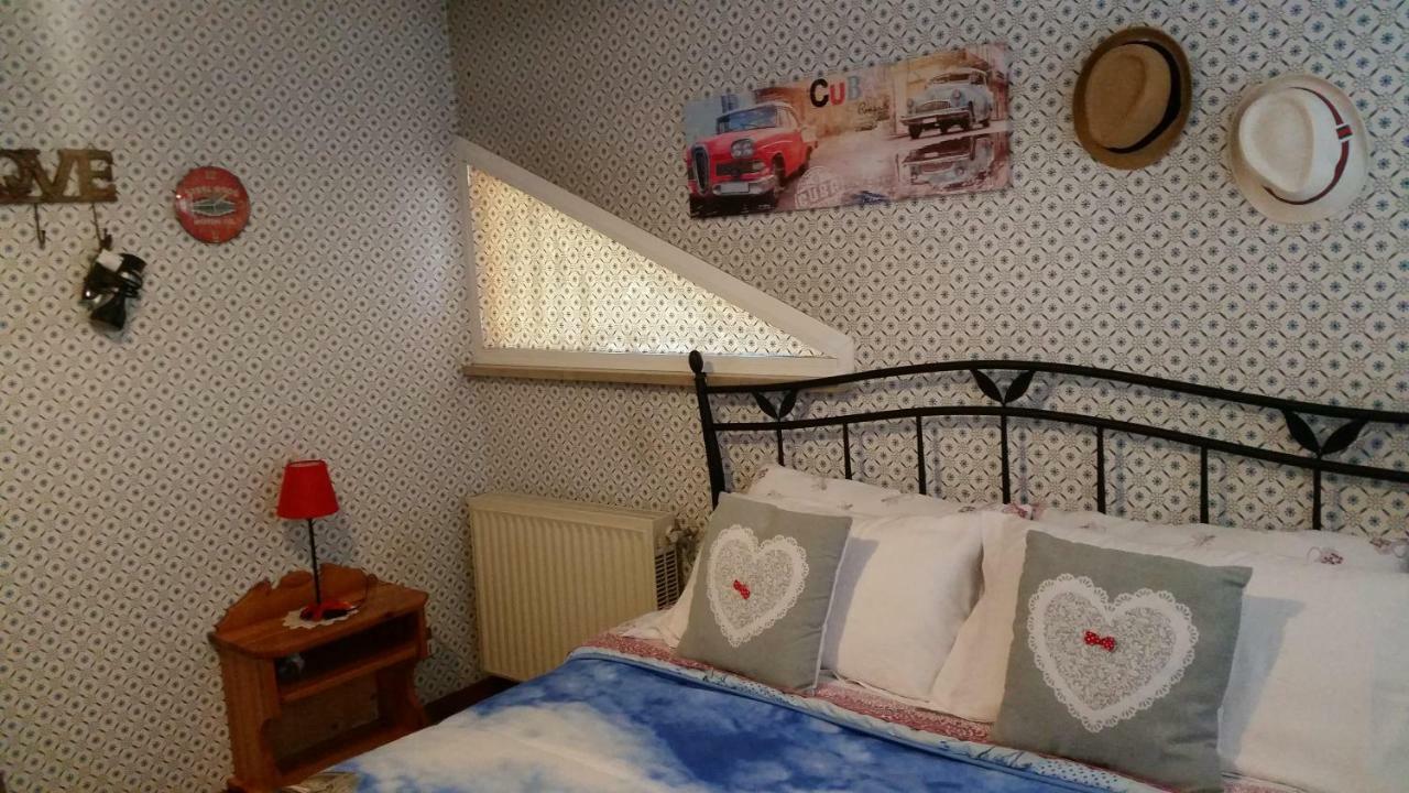 לטינה Home Denise E Luca מראה חיצוני תמונה